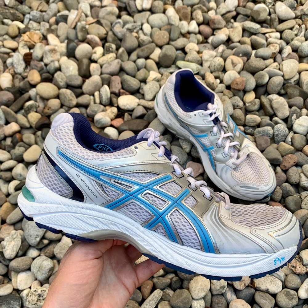 ASICS Gel-Tech Walker NEO 4 w/ Athletic Shoes
